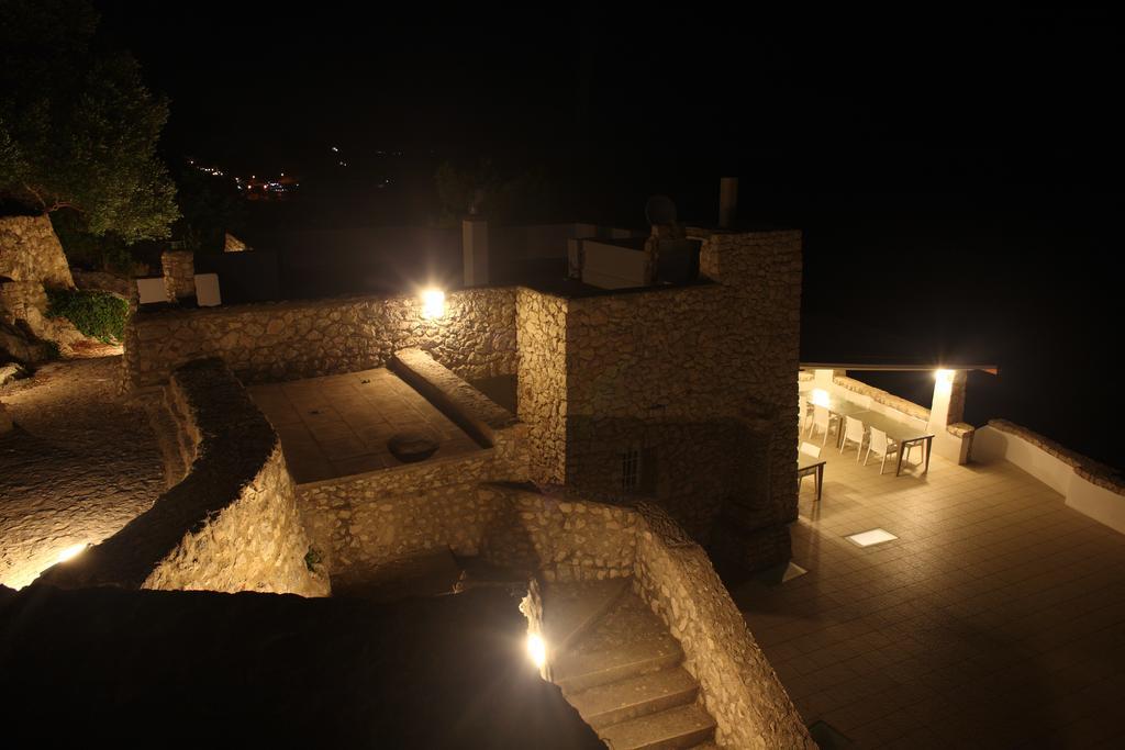 Villa Bocca Del Pozzo กาเยียโน เดล คาโป ภายนอก รูปภาพ